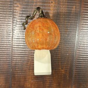 Bath & Body Works Pumpkin night-light wallflower